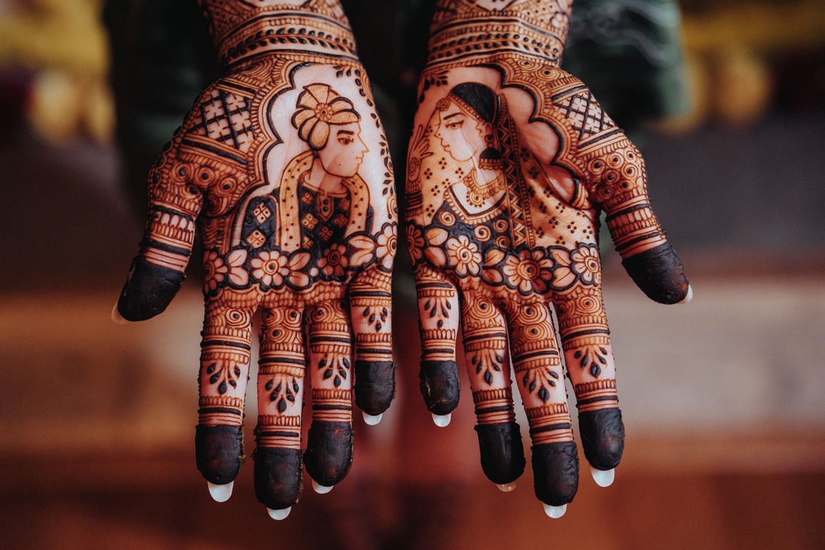 ptaufiq-indian-wedding-gotham hall-new york-mehndi 7