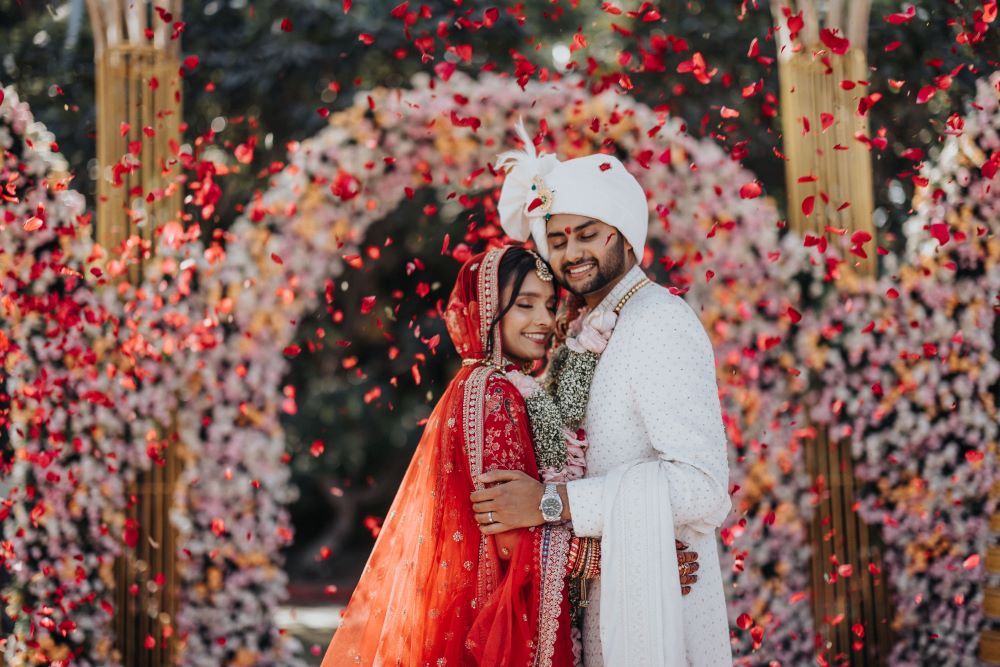 ptaufiq-indian-wedding-rajkot-India-ceremony-couple portraits