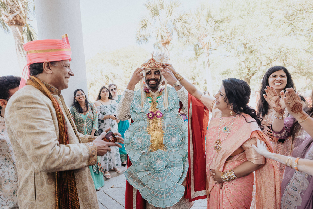 ptaufiq-indian-wedding-Isle of Palms- baraat 4