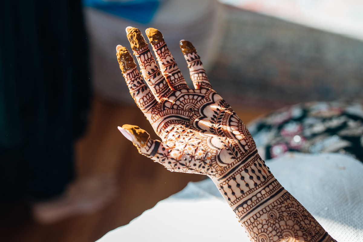 ptaufiq-Indian-wedding-Isle of Palms- mehendi 3