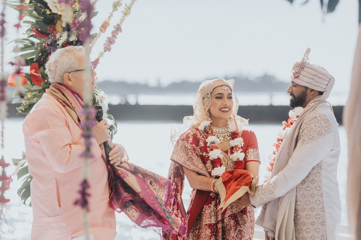 ptaufiq-indian-wedding-destination-Waikoloa Beach-Hawaii-ceremony 5