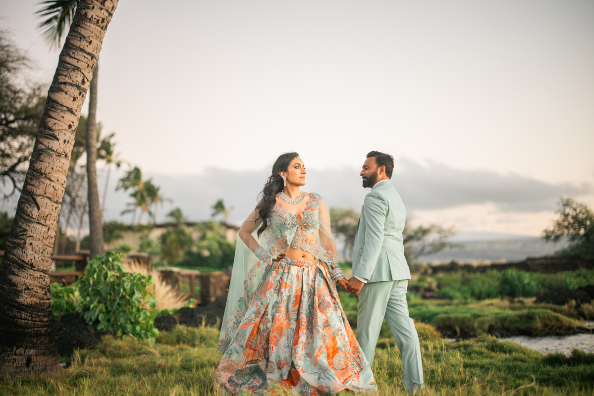 ptaufiq-indian-wedding-destination-Waikoloa Beach-Hawaii-couple portraits 3