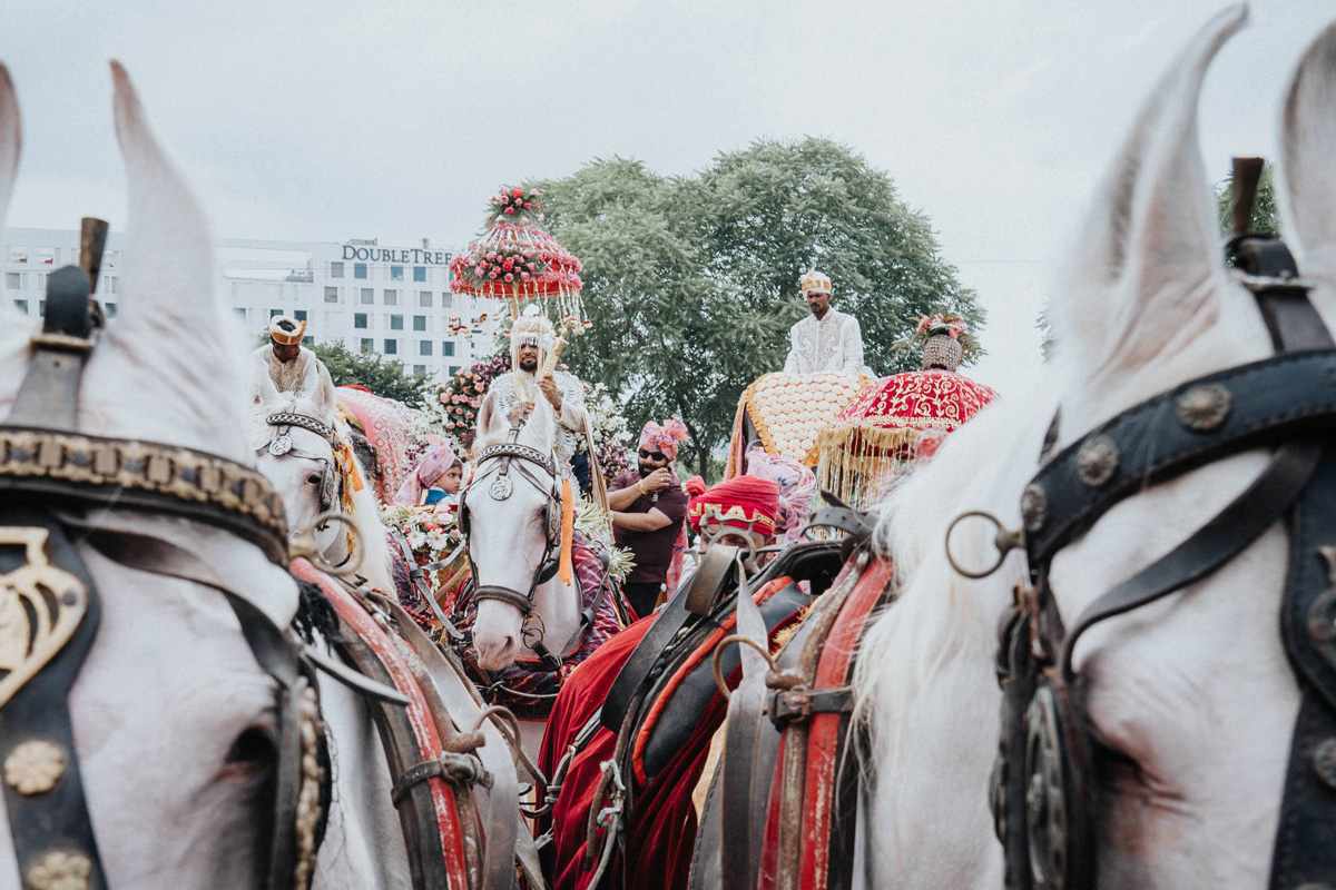 ptaufiq-indian-wedding-the Leela Palace- Jaipur-Rajasthan-india-baraat 3