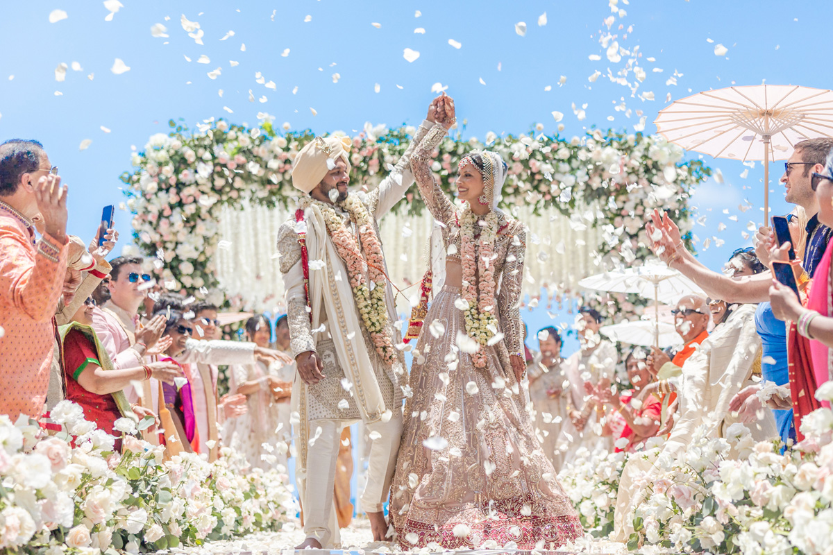 ptaufiq-indian-wedding-waldorf astoria cancu-mexico-ceremony 4