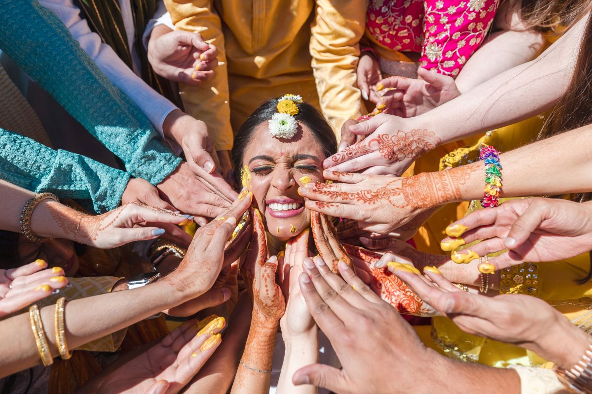 ptaufiq-Indian-wedding-Della Terra Mountain Chateau- Colorado-Haldi 2