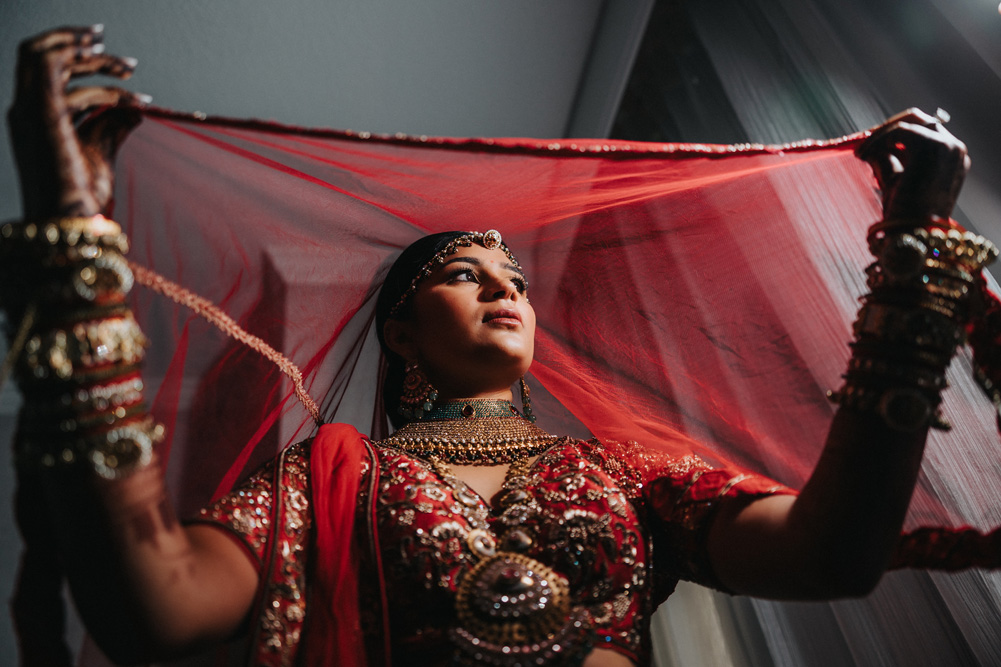 ptaufiq-indian-wedding-Norfolk Waterside Marriot-preparation 3