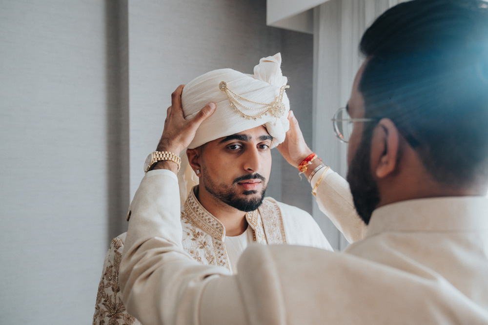 ptaufiq-indian-wedding-Norfolk Waterside Marriot-preparation 8