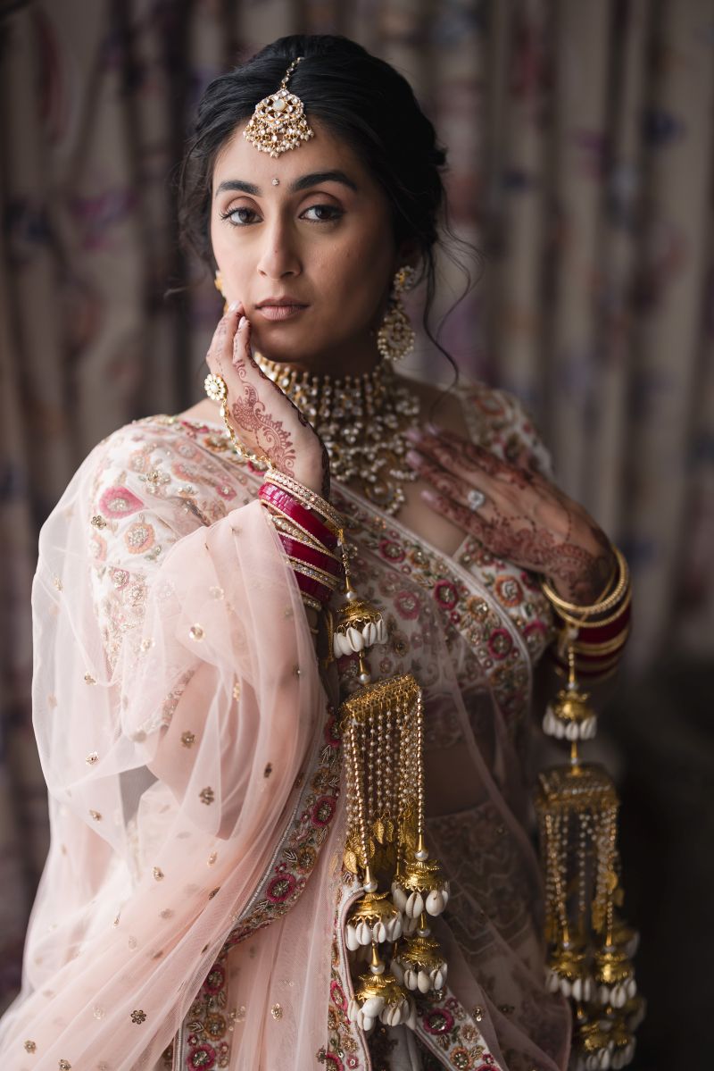 ptaufiq-Indian-wedding-pendley manor hotel-london 1