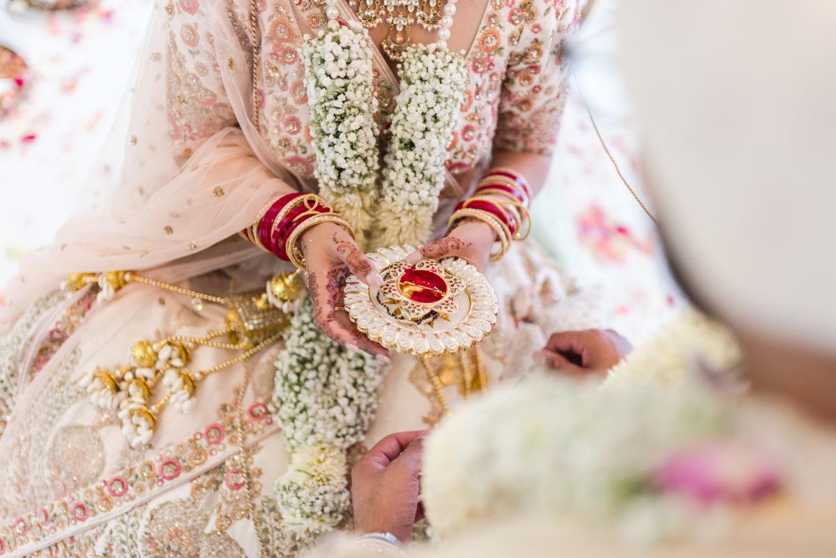 ptaufiq-indian-wedding-pendley manor hotel-london-ceremony 7