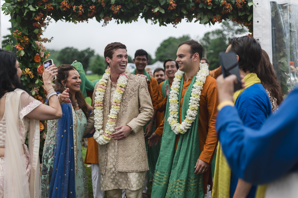 ptaufiq-Indian-wedding-The Hermitage Inn Vermont- Baraat 4