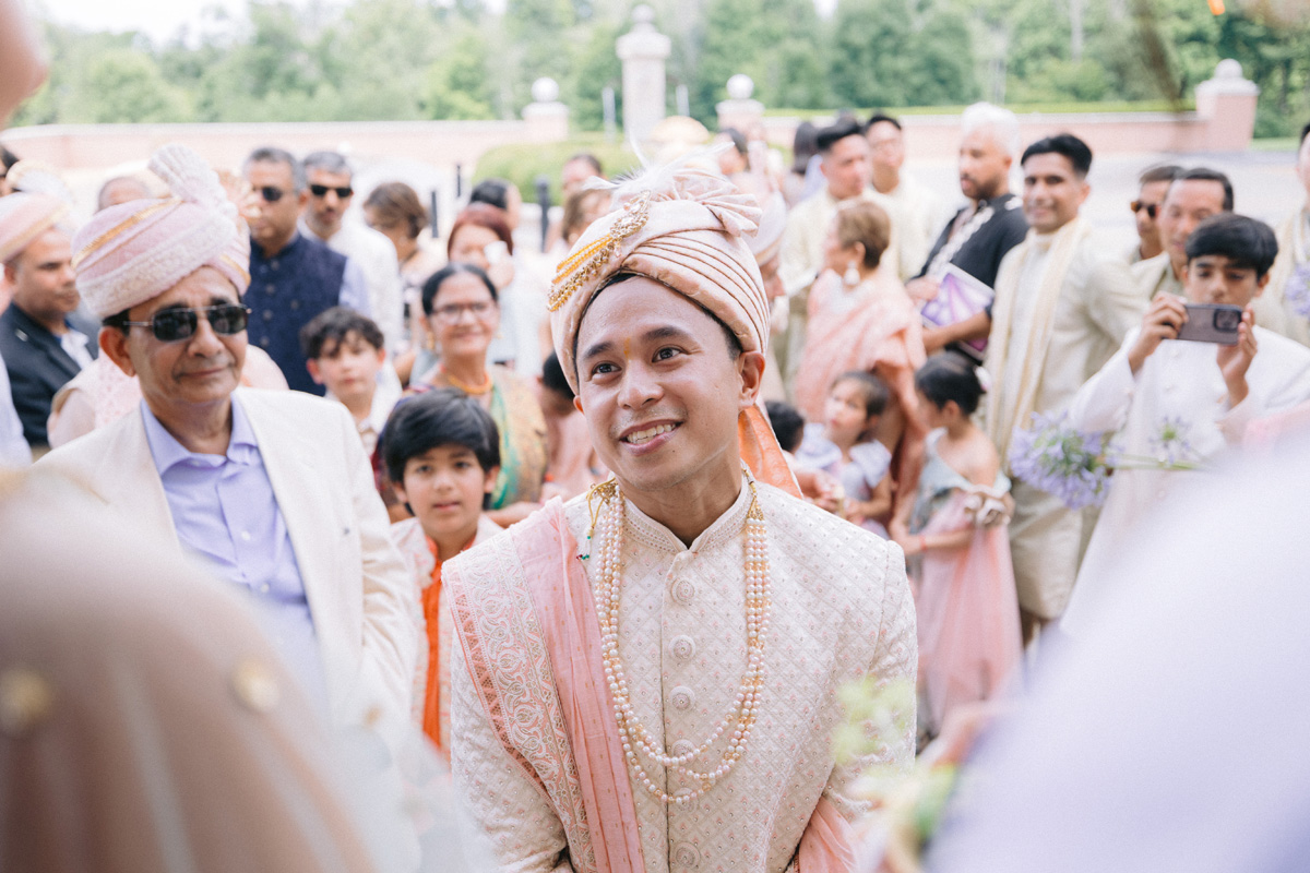 ptaufiq-indian-wedding-Glenmere Mansion-New York-Baraat 9