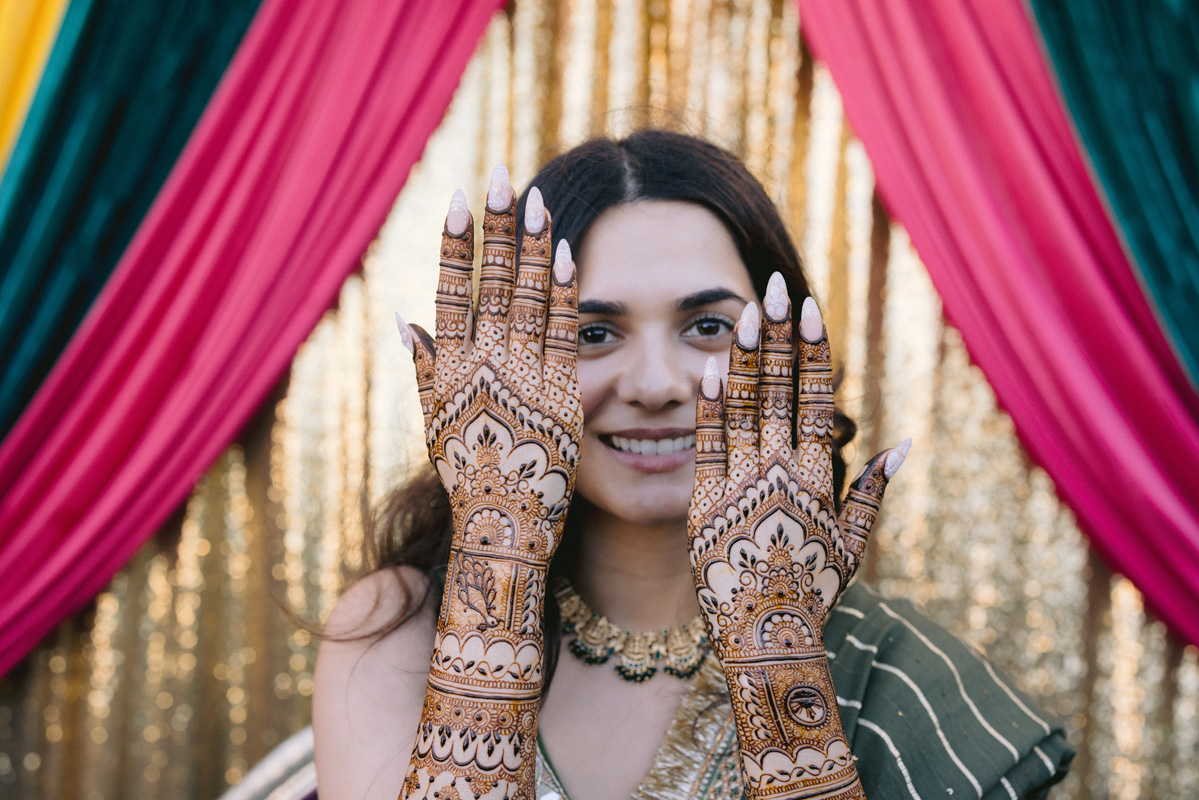 ptaufiq-indian-wedding-Glenmere Mansion-New York-Mehendi 2